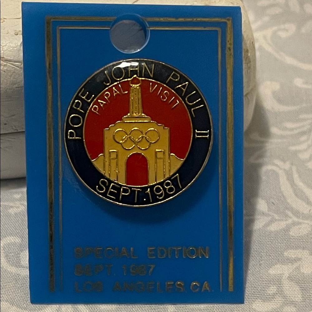 Vintage: Pope John Paul II Papal Visit Sept. 1987 Commemorative Lapel Pin